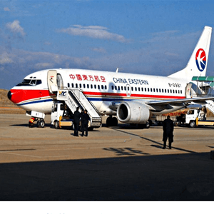 周水子航空运输航空快运业稳步发展的原因是什么？